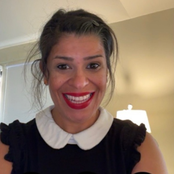 Meet your Posher, Monica - Picture 1 of 1